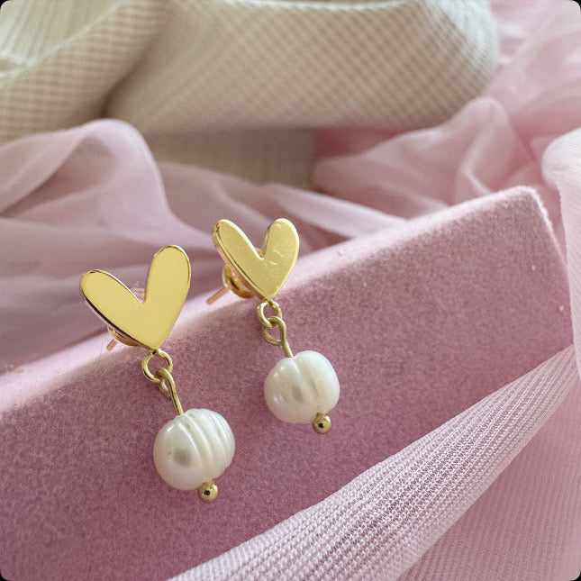 Heart & Pearl Earrings