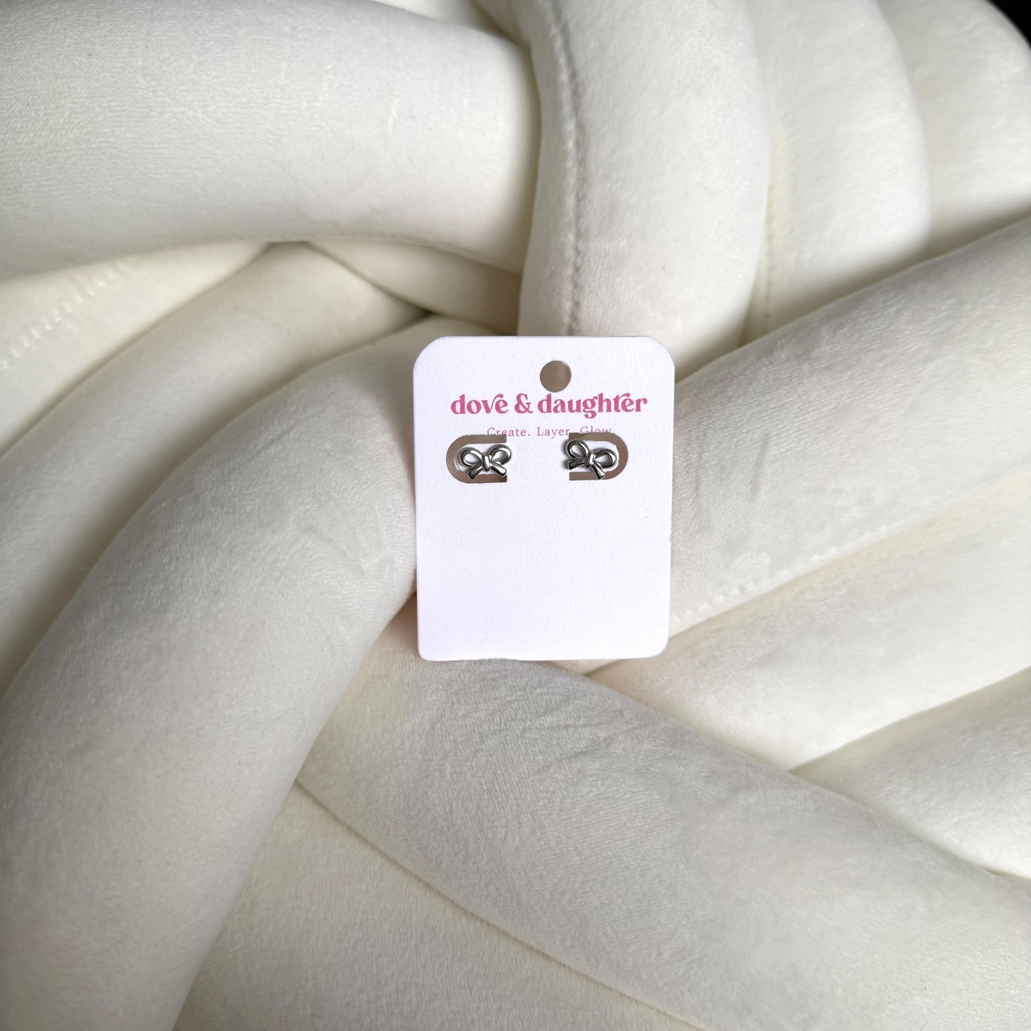 Bow studs