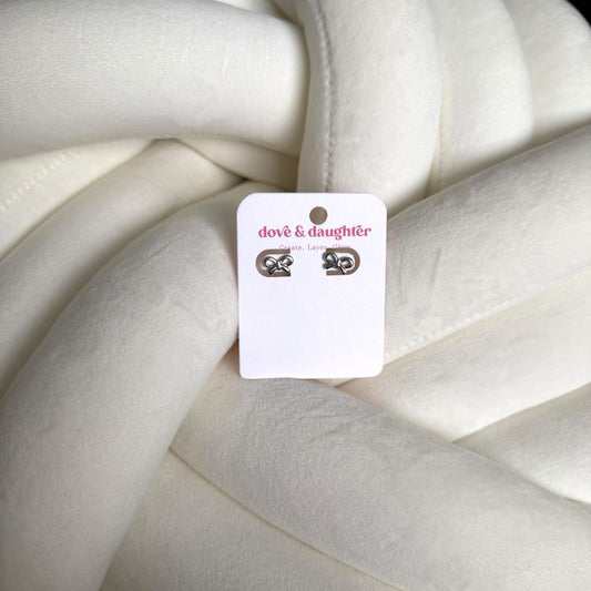 Bow studs